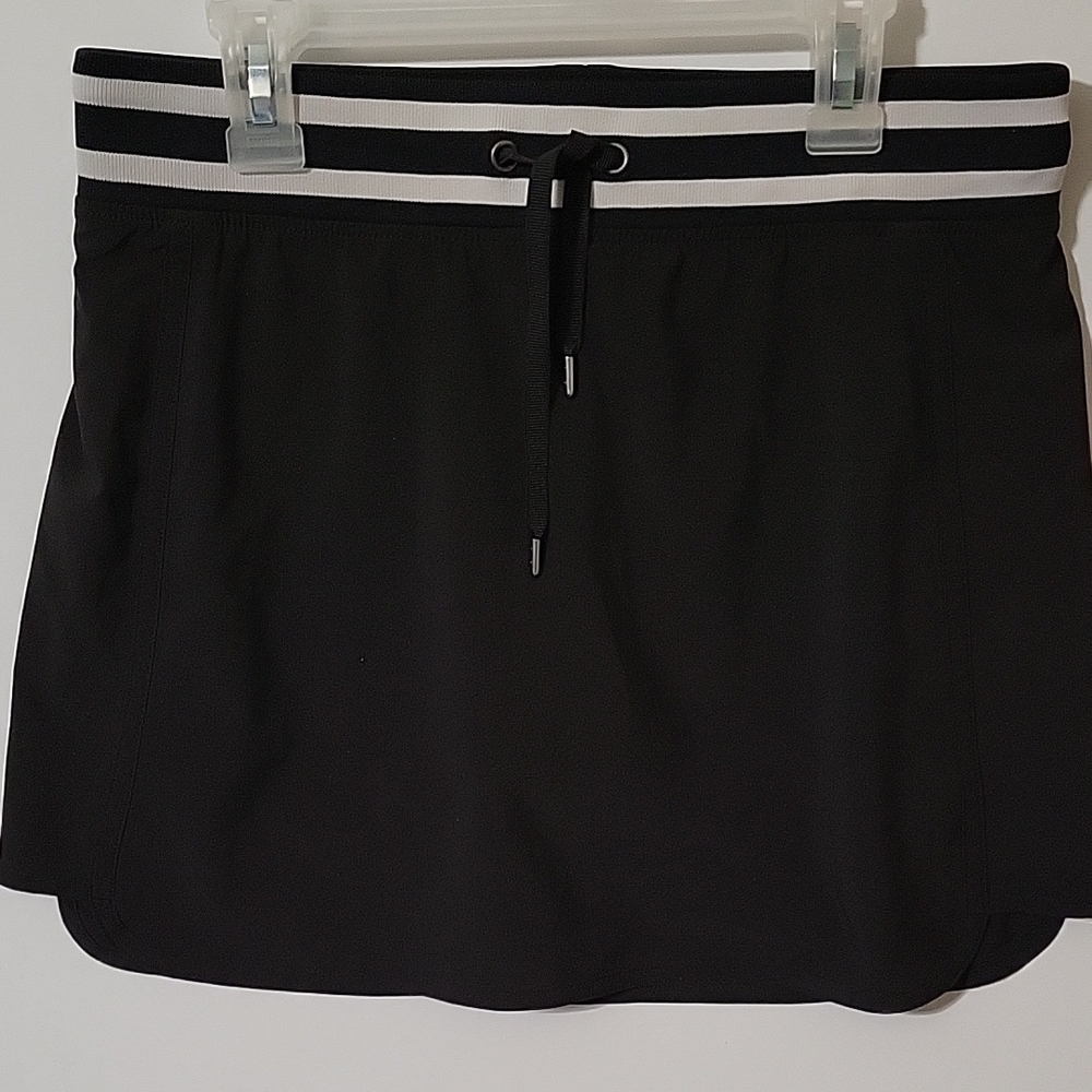 Black ATHLETA Skort with Striped Waistband, Size 2